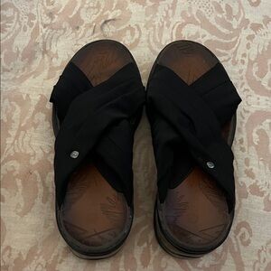 Stylish Black Bezees Mules for Women